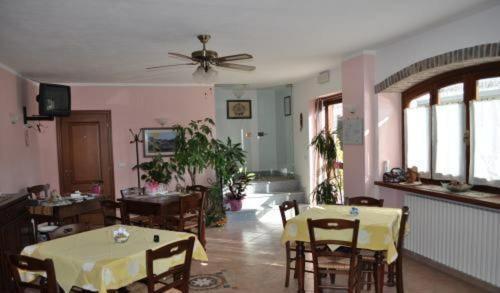 Agriturismo Ai Piacentini Santo Stefano Belbo Luaran gambar